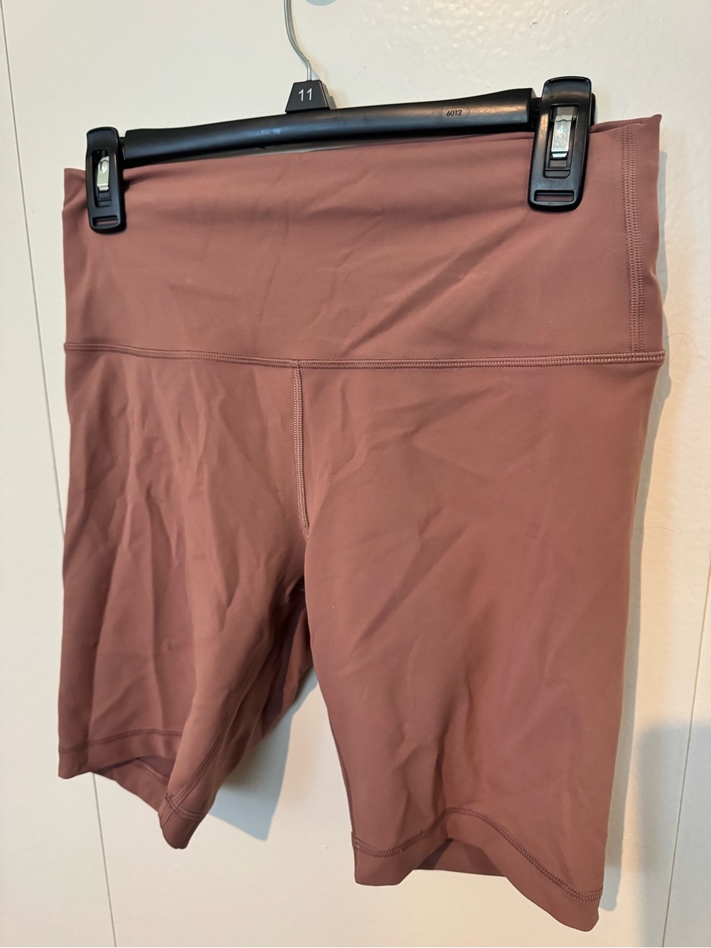 Lululemon Wunder Train High Rise Shorts in Spiced Chai *RETIRED COLOR*